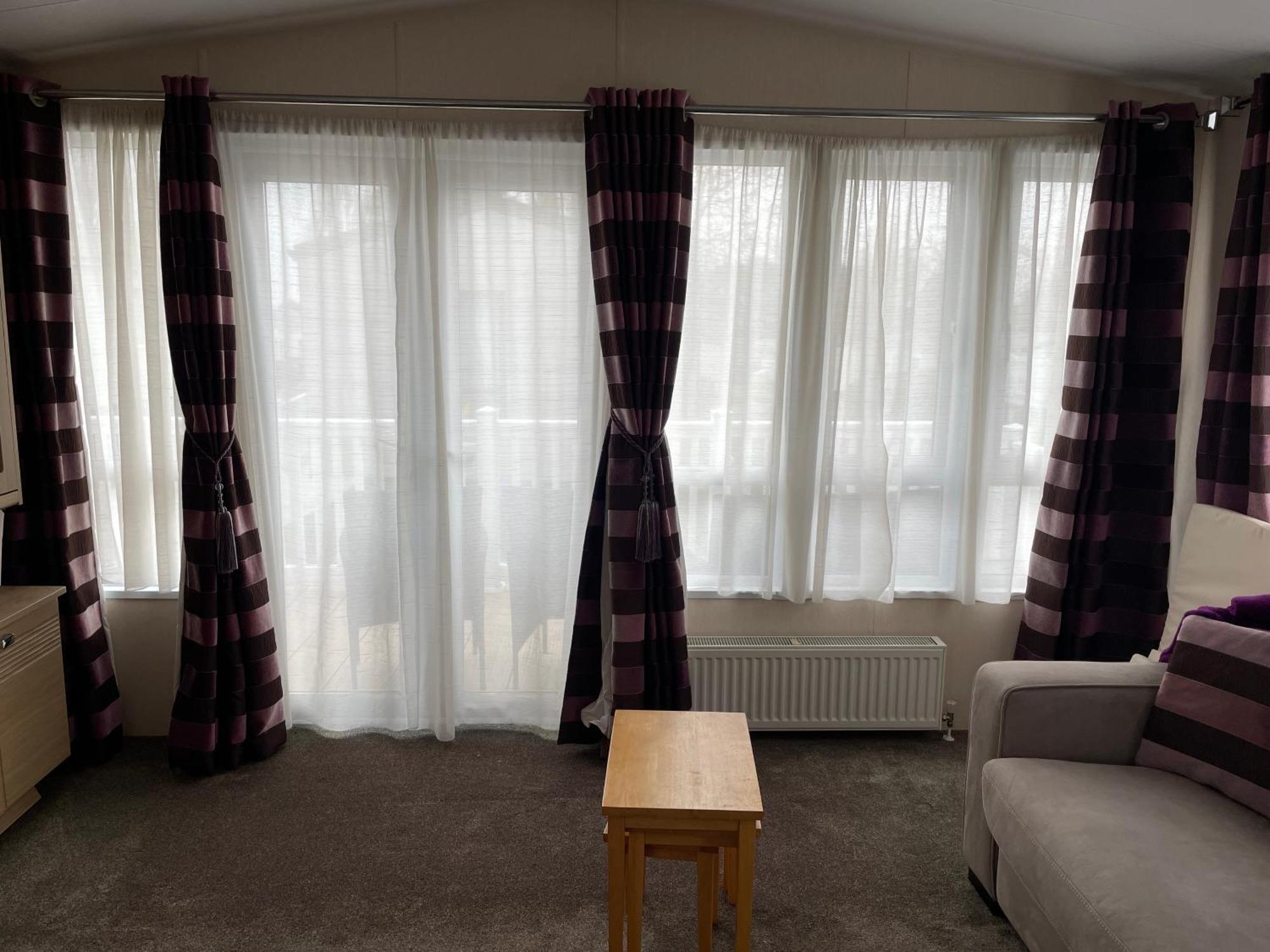 Rockley Park Private Holiday Homes Poole Bagian luar foto